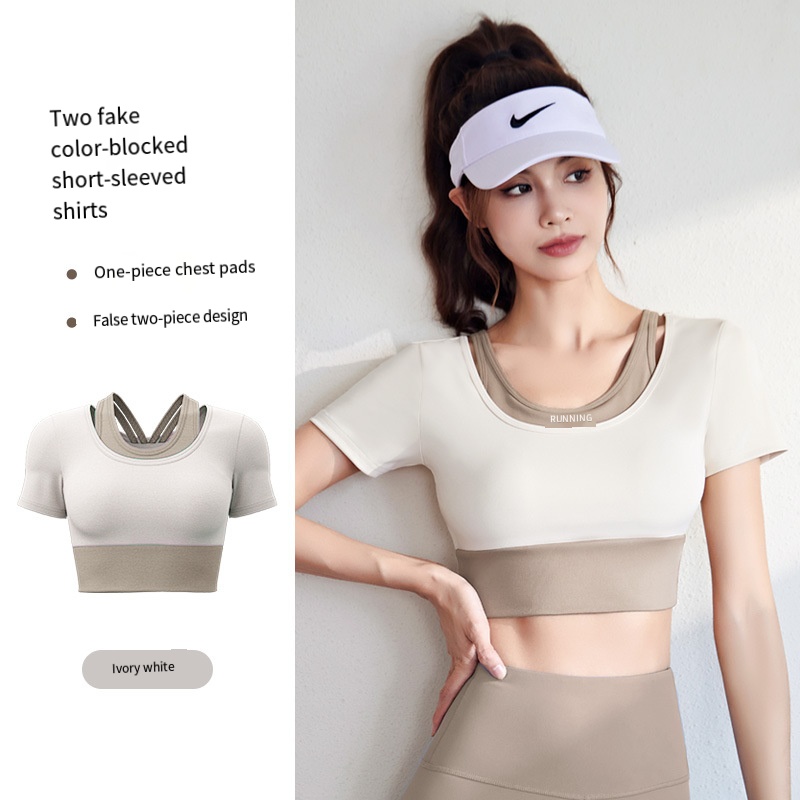 Yoga Short Sleeve - texture close-up